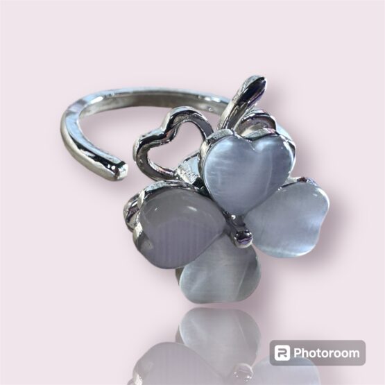 Gem Clover Fidget Ring - Image 4